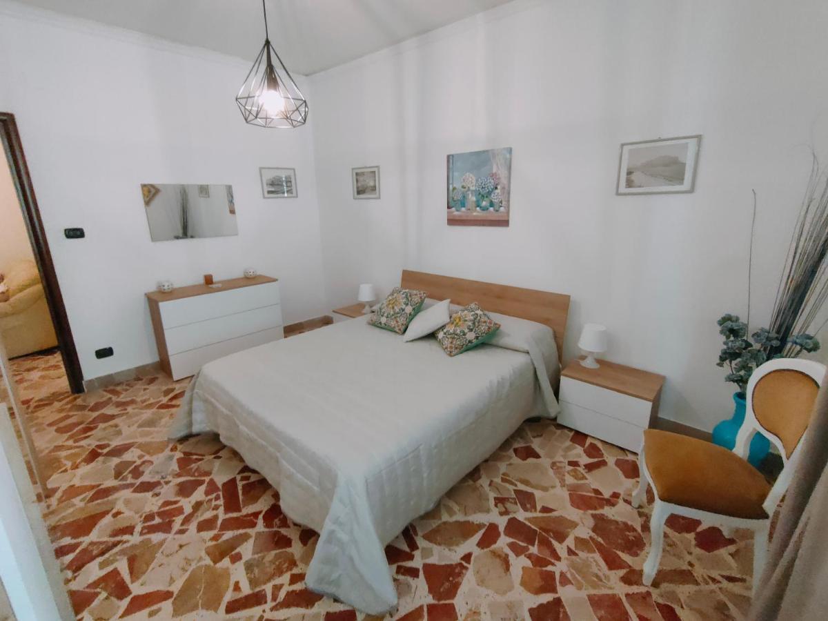 Casa Vacanza La Sicula Palermo Esterno foto