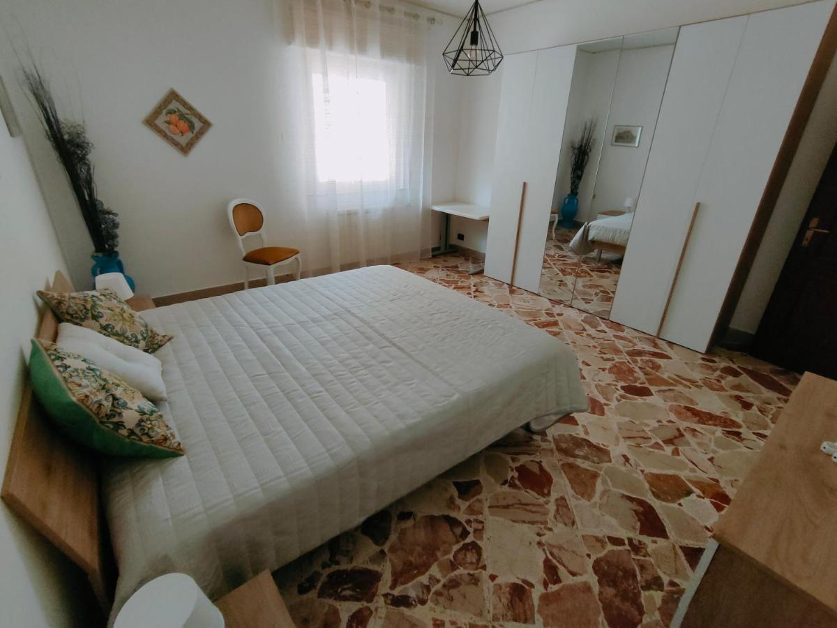 Casa Vacanza La Sicula Palermo Esterno foto
