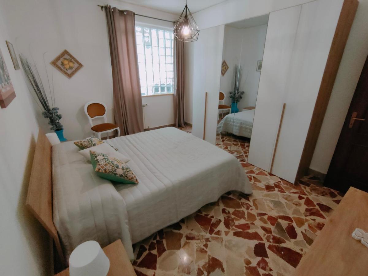 Casa Vacanza La Sicula Palermo Esterno foto