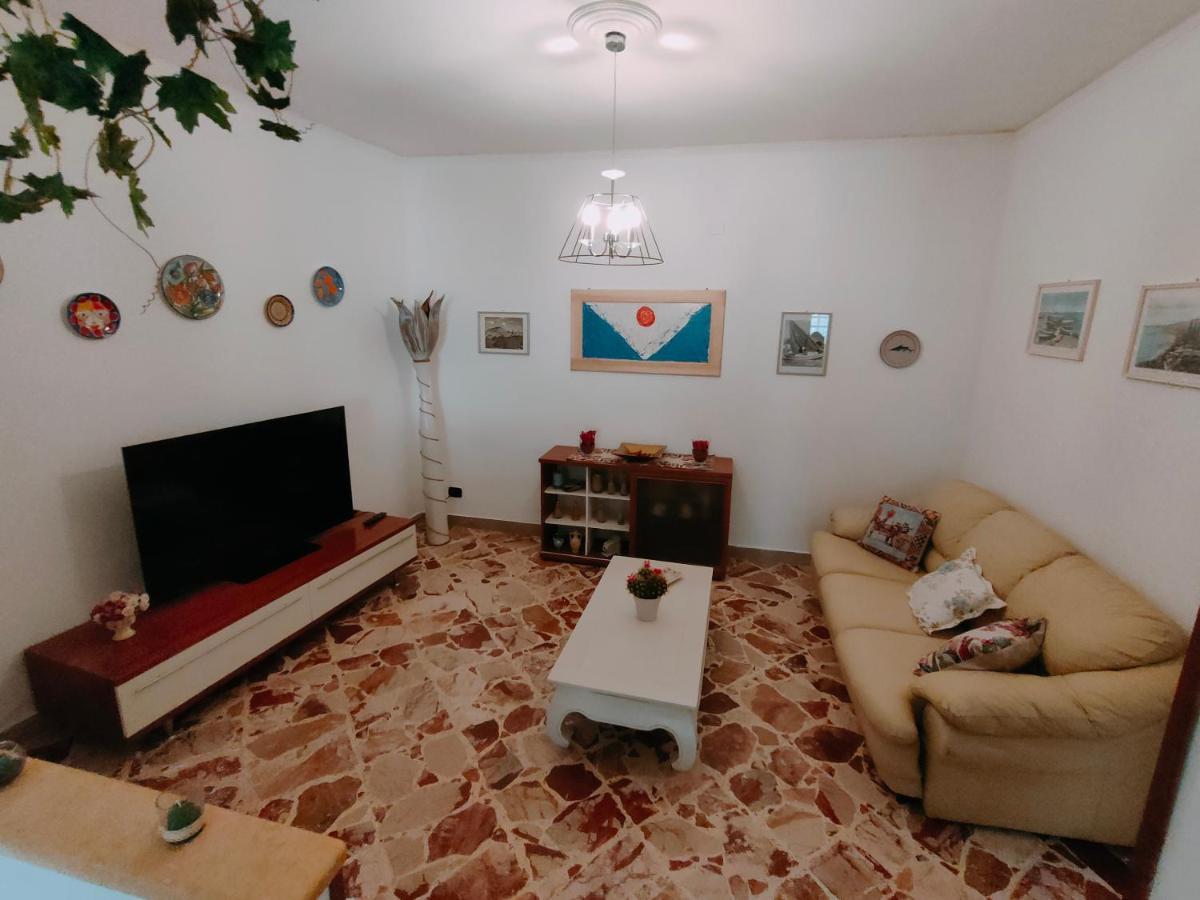 Casa Vacanza La Sicula Palermo Esterno foto