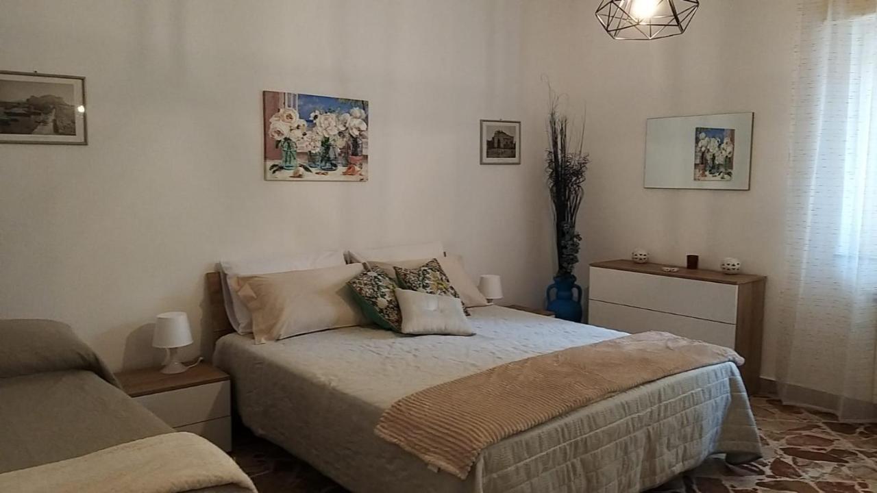 Casa Vacanza La Sicula Palermo Esterno foto